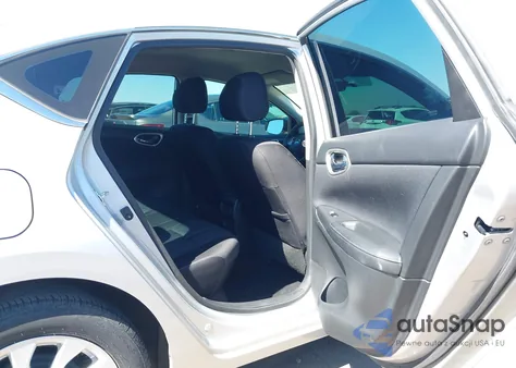 2018 Nissan Sentra Sv z USA, uszkodzony, nr VIN 3N1AB7AP1JL627820